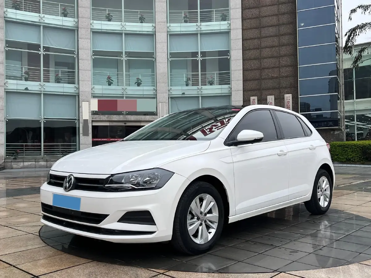 2019 Volkswagen Polo 1.5L 113HP L4 6AT