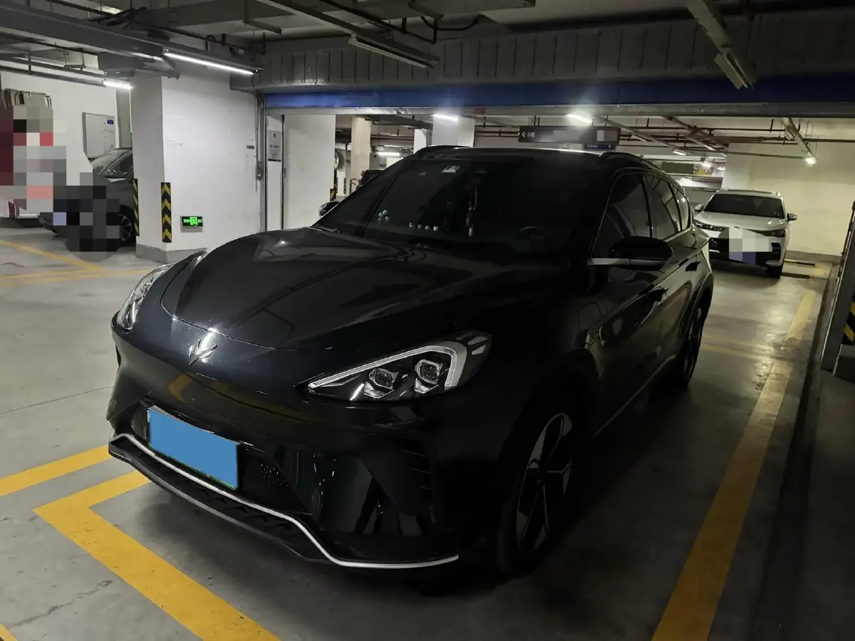 2022 ARCFOX αT BEV 93.6KWH