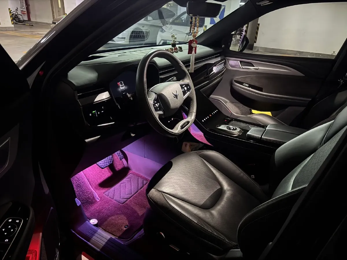 2022 ARCFOX αT BEV 93.6KWH,autocango,china used car exporter,china ev exporter,chinese used car exporter,chinese used ev exporter