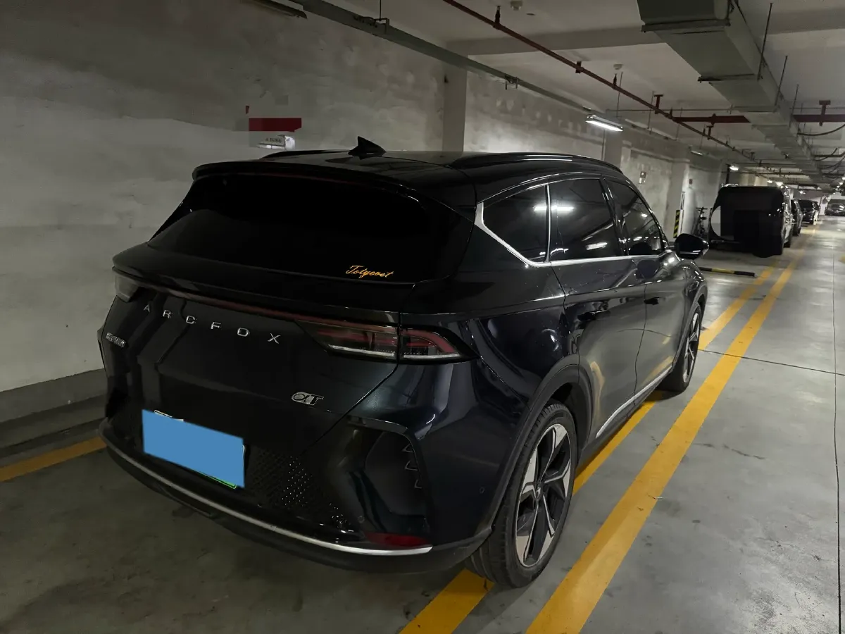 2022 ARCFOX αT BEV 93.6KWH,autocango,china used car exporter,china ev exporter,chinese used car exporter,chinese used ev exporter