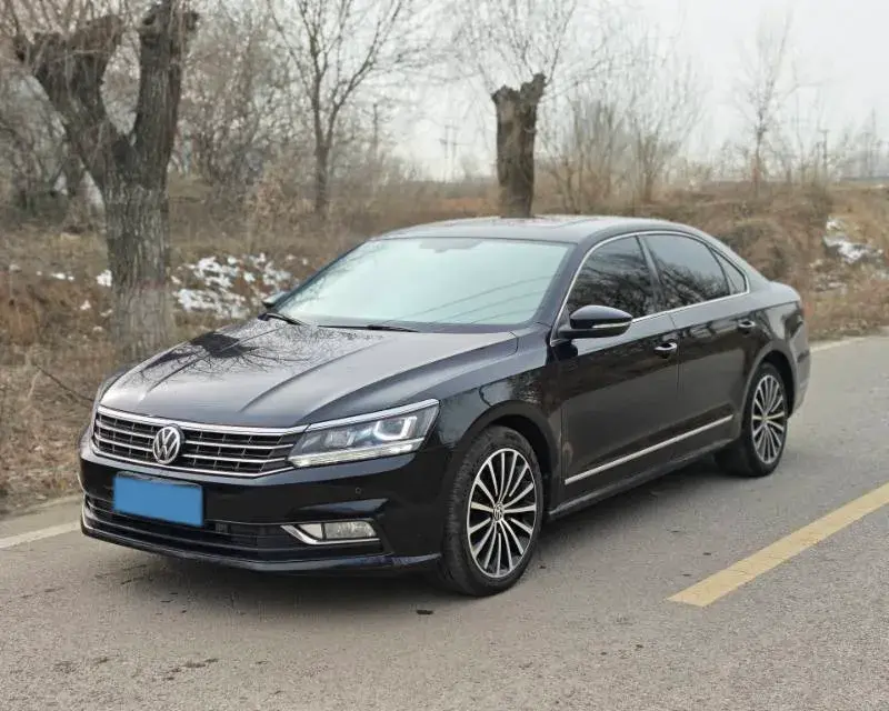 2017 Volkswagen Passat 1.8T 180HP L4 7DCT