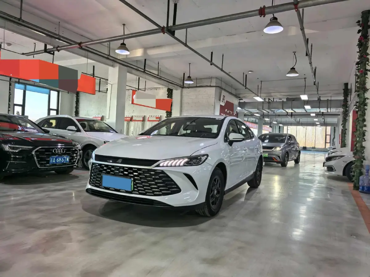 2025 BYD Qin Plus 1.5L 101HP L4 E-CVT PHEV 7.68KWH