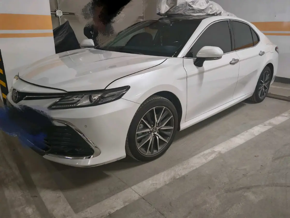 2021 Toyota Camry 2.5L 209HP L4 8AT