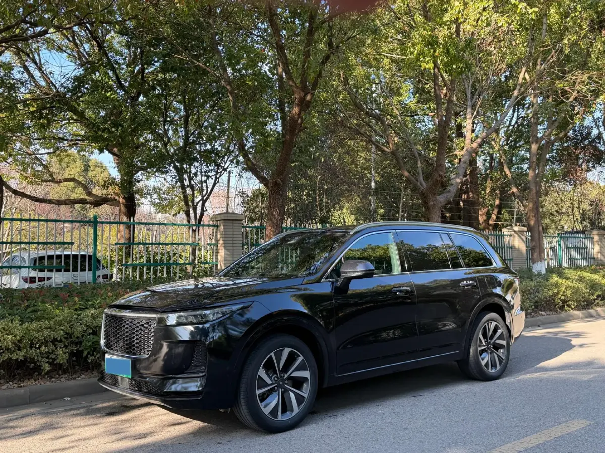 2021 Li ONE Range Extended 131HP REEV 40.5KWH