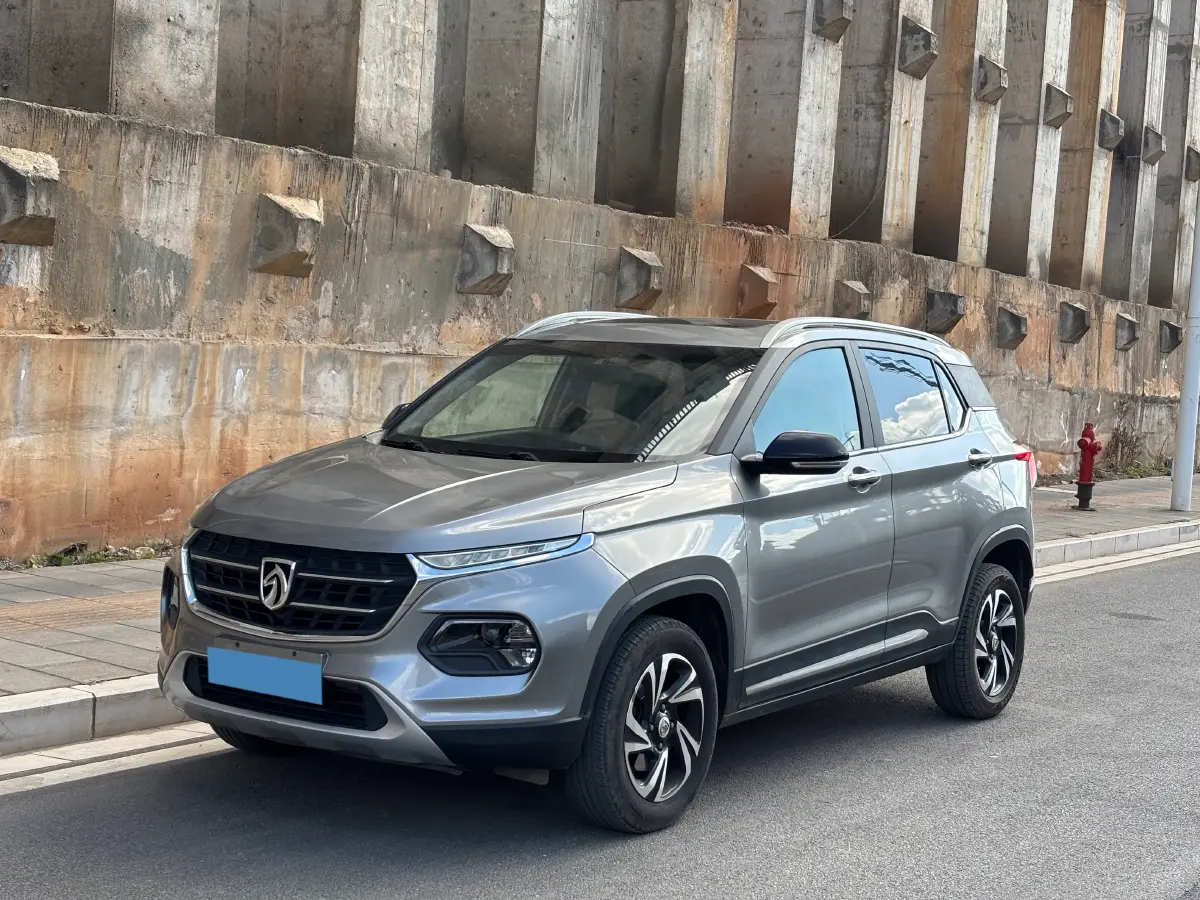 2017 BaoJun 510 1.5L 112HP L4 6MT