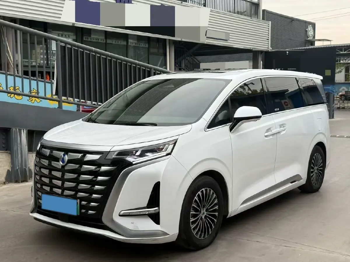 2022 Mercedes-Benz GLC Class 2.0T 197HP L4 9AT