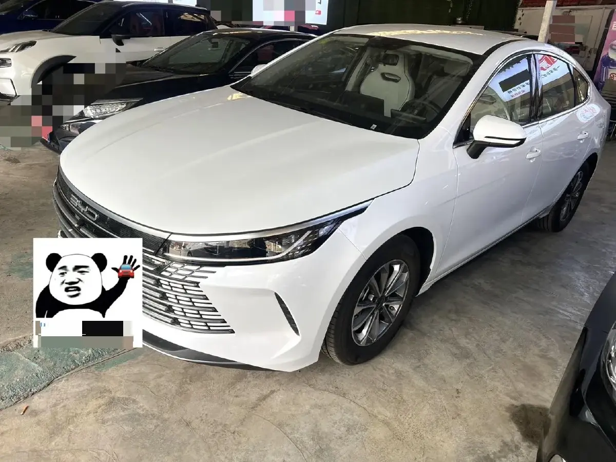 2025 BYD Seal05 DM-i 1.5L 101HP L4 E-CVT PHEV 7.68KWH