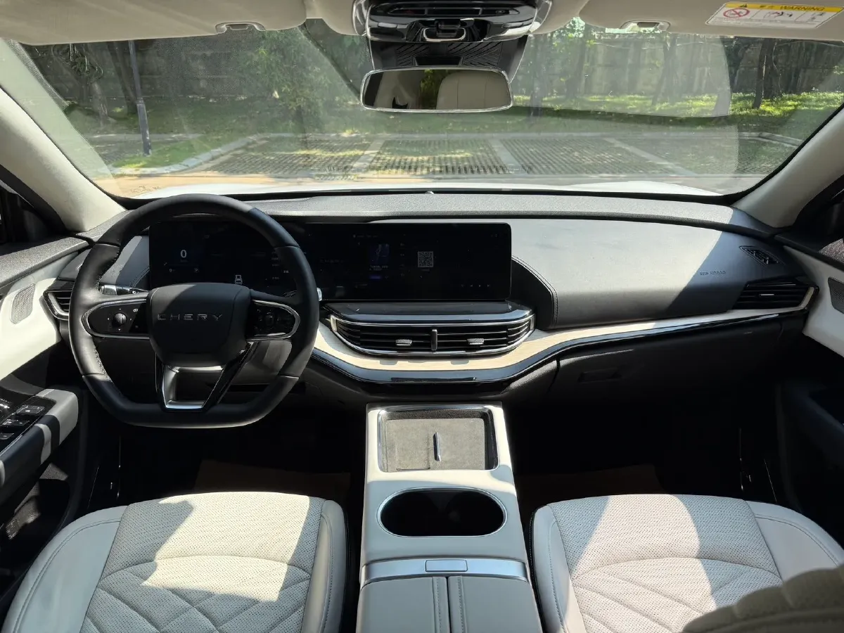 2024 Chery EV eQ7 BEV 65.52KWH,autocango,china used car exporter,china ev exporter,chinese used car exporter,chinese used ev exporter