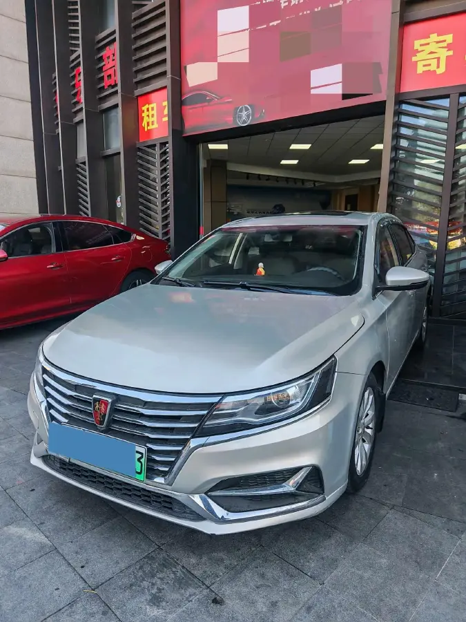 2017 Roewe i6 1.0T 125HP L3 2AT PHEV