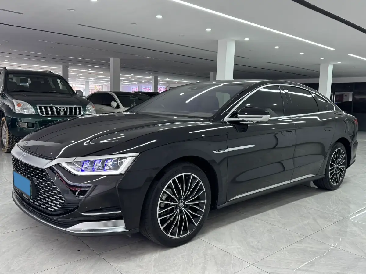 2020 WEY VV7 2.0T 227HP L4 7DCT PHEV