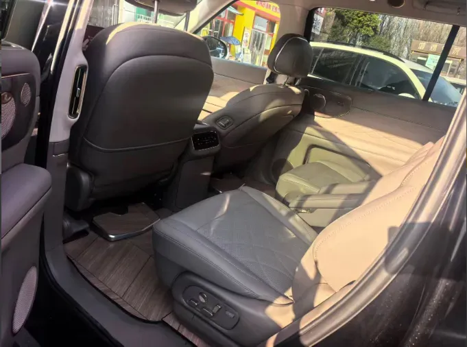 2026 IM LS9 REEV 155HP REEV,autocango,china used car exporter,china ev exporter,chinese used car exporter,chinese used ev exporter