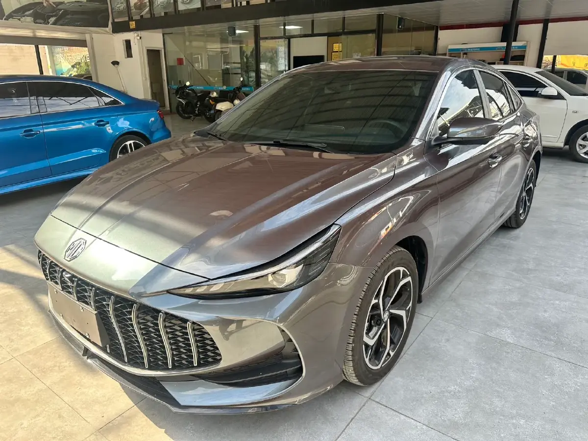 2025 MG 5 1.5T 181HP L4 7DCT