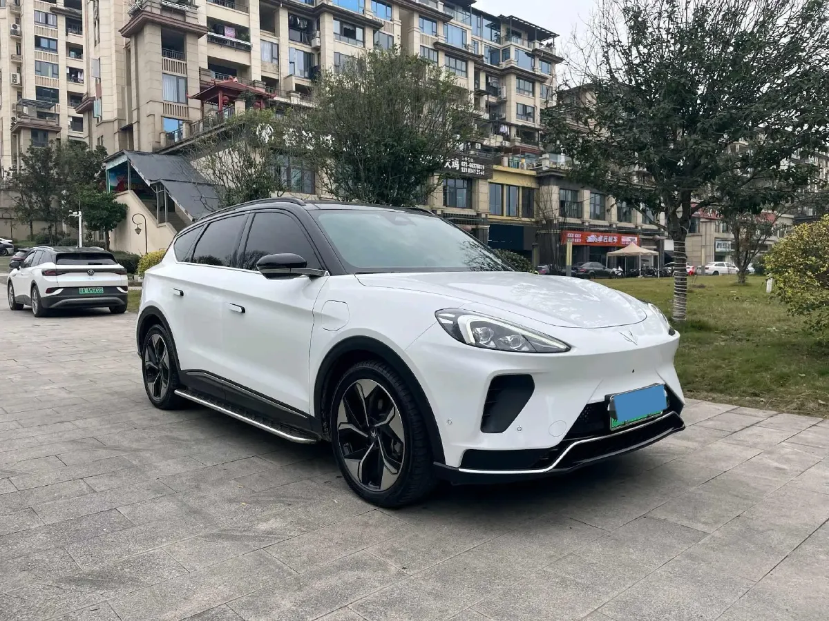2022 ARCFOX αT BEV 93.6KWH,autocango,china used car exporter,china ev exporter,chinese used car exporter,chinese used ev exporter