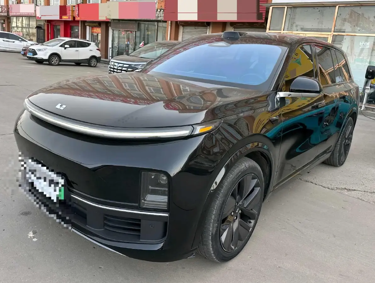 2023 Li L9 Range Extended 154HP REEV 42.6KWH