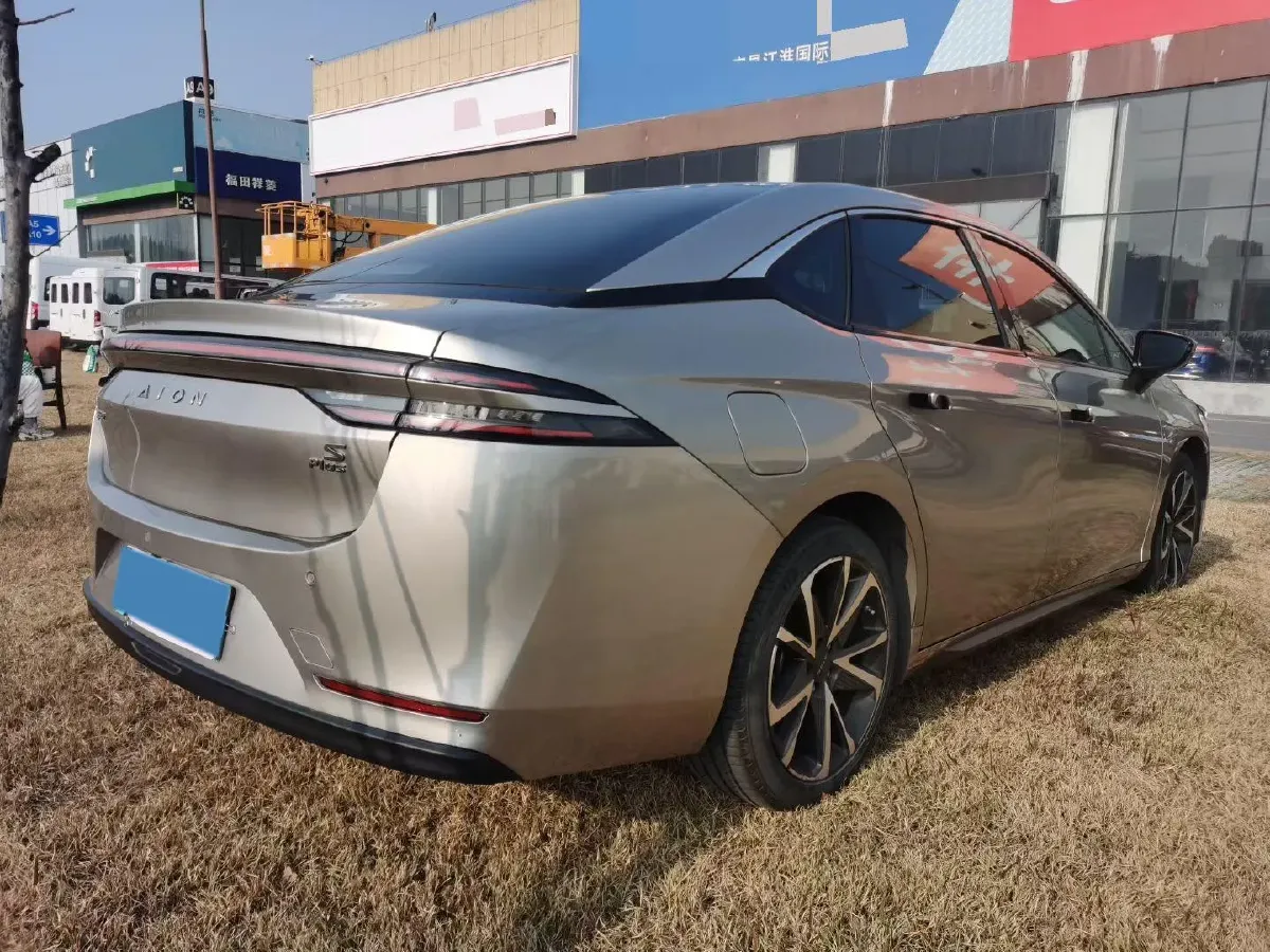 2022 ChangAn Oshan Z6 1.5T 170HP L4 6TCT PHEV 28.4KWH,autocango,china used car exporter,china ev exporter,chinese used car exporter,chinese used ev exporter