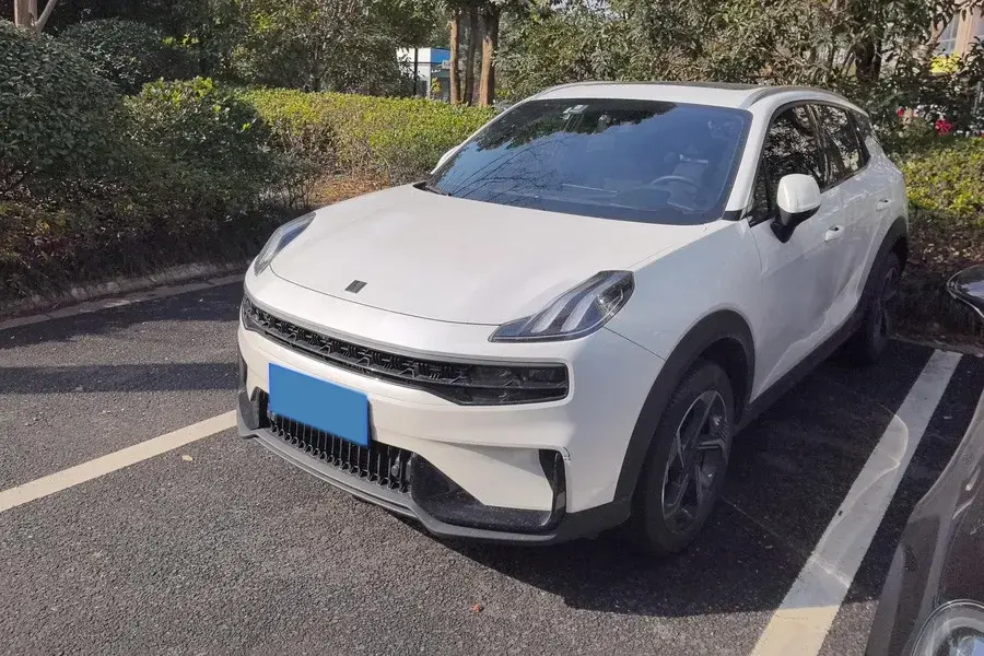 2023 LYNK&CO 06 1.5T 181HP L4 7DCT