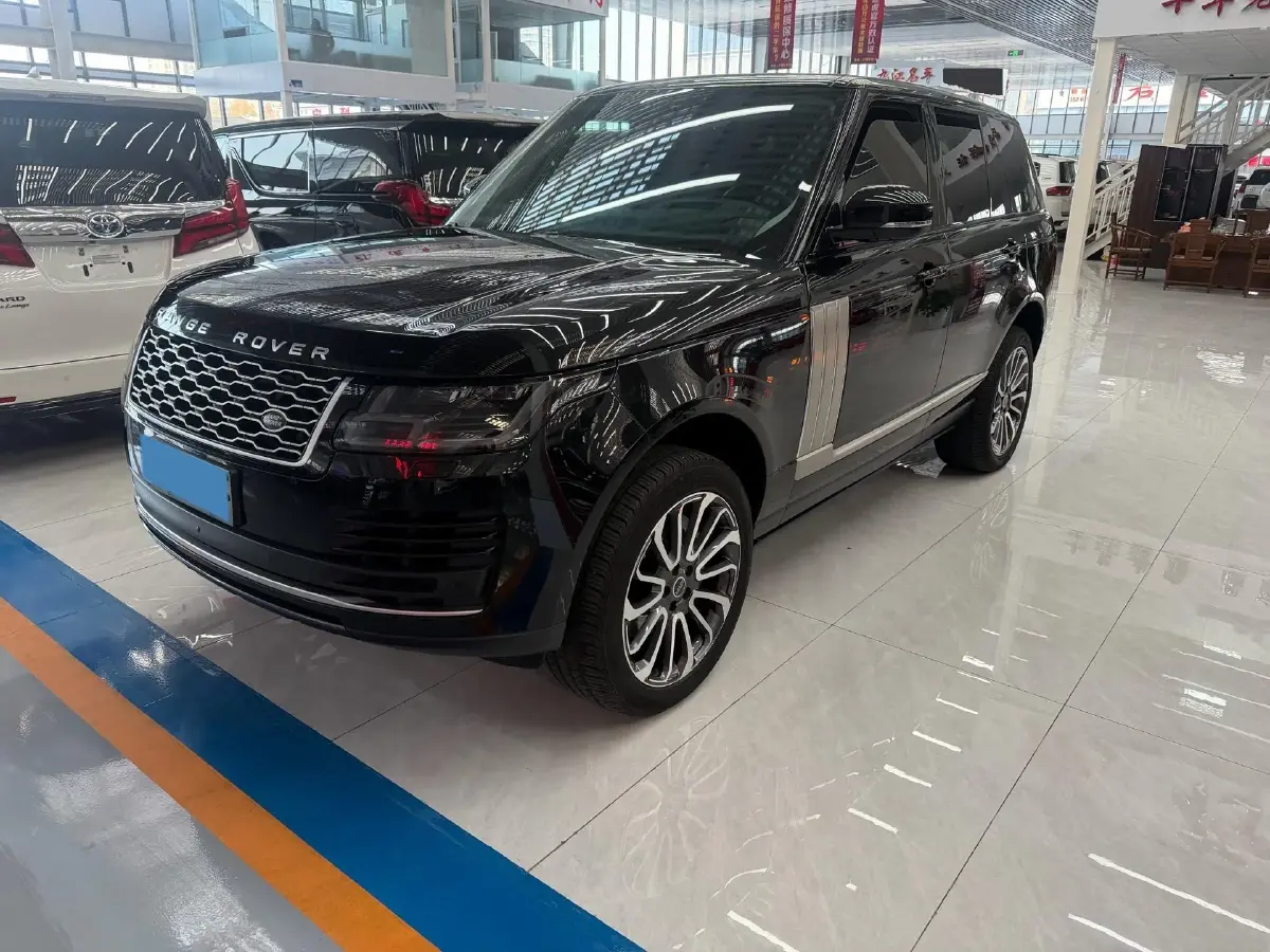 2022 Land Rover Range Rover 3.0T 360HP L6 8AT