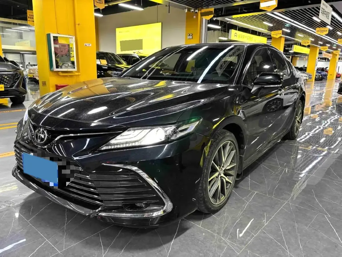 2021 Toyota Camry 2.5L 209HP L4 8AT