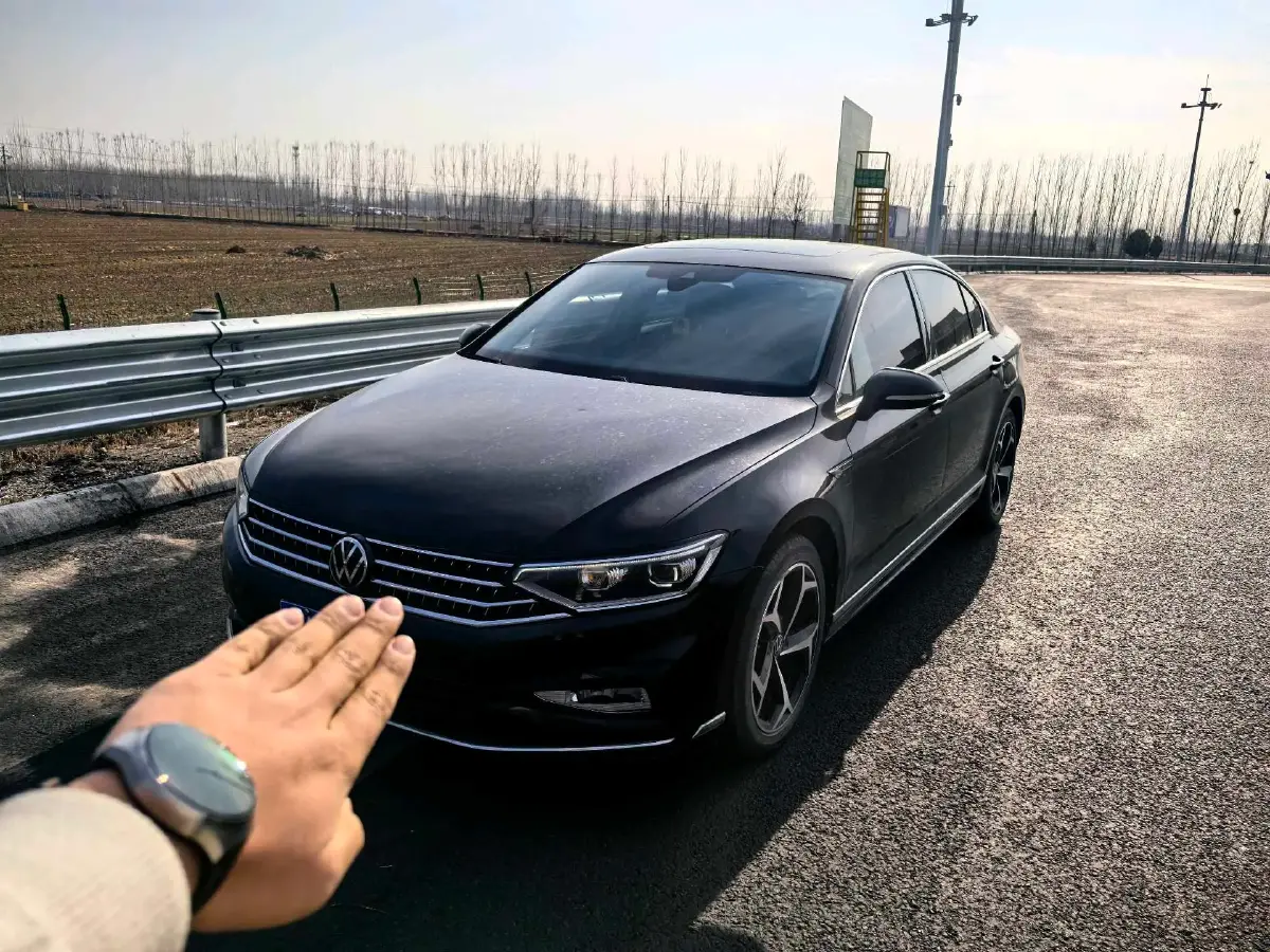 2023 Volkswagen Magotan 2.0T 186HP L4 7DCT