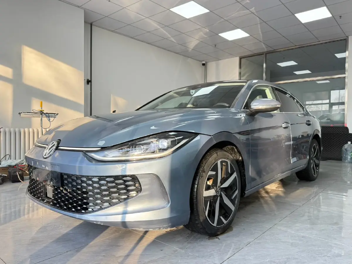 2022 Exceed TXL 2.0T 261HP L4 7DCT