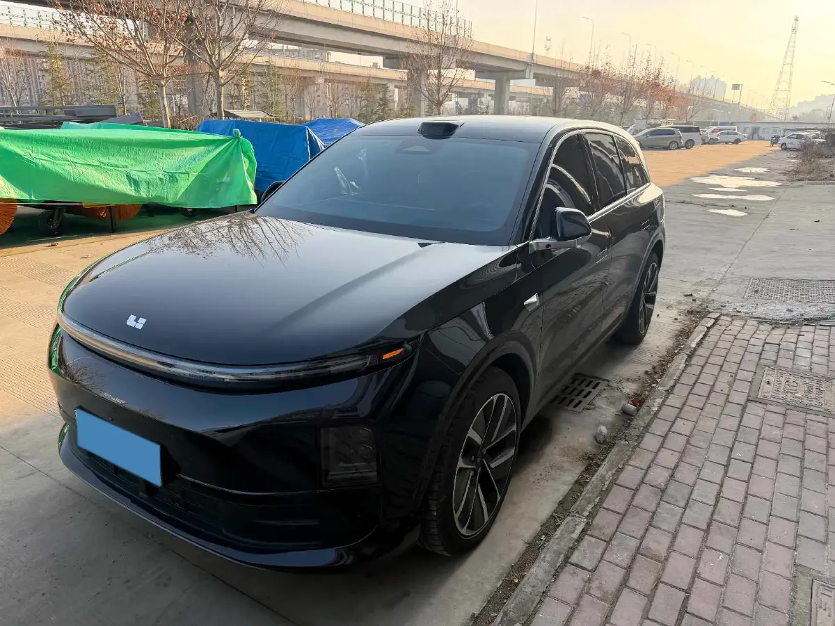 2025 Li L6 Range Extended 154HP L4 REEV