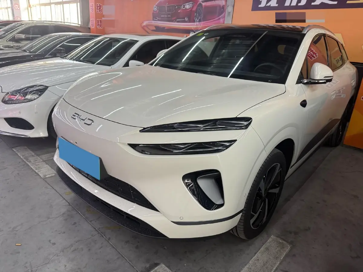 2025 LanDian E5 PLUS 1.5L 95HP L4 E-CVT PHEV