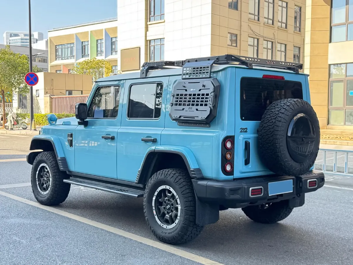 2025 212 212 T01 2.0T 252HP L4 8AT,autocango,china used car exporter,china ev exporter,chinese used car exporter,chinese used ev exporter