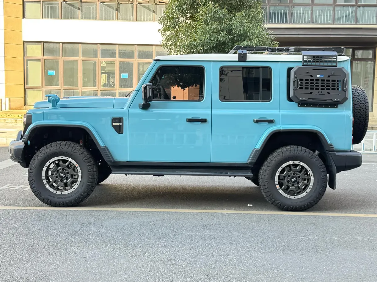 2025 212 212 T01 2.0T 252HP L4 8AT,autocango,china used car exporter,china ev exporter,chinese used car exporter,chinese used ev exporter