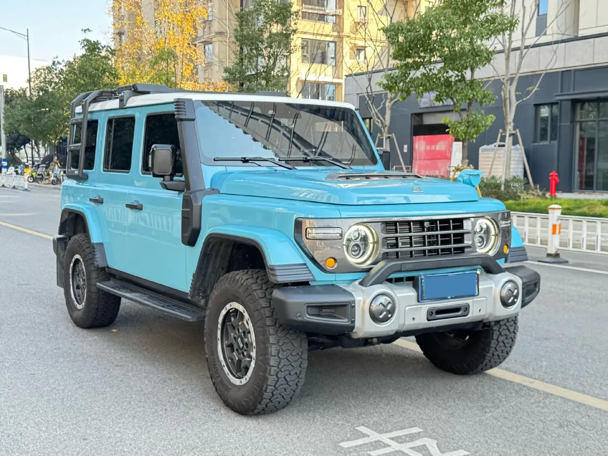 2025 212 212 T01 2.0T 252HP L4 8AT,autocango,china used car exporter,china ev exporter,chinese used car exporter,chinese used ev exporter