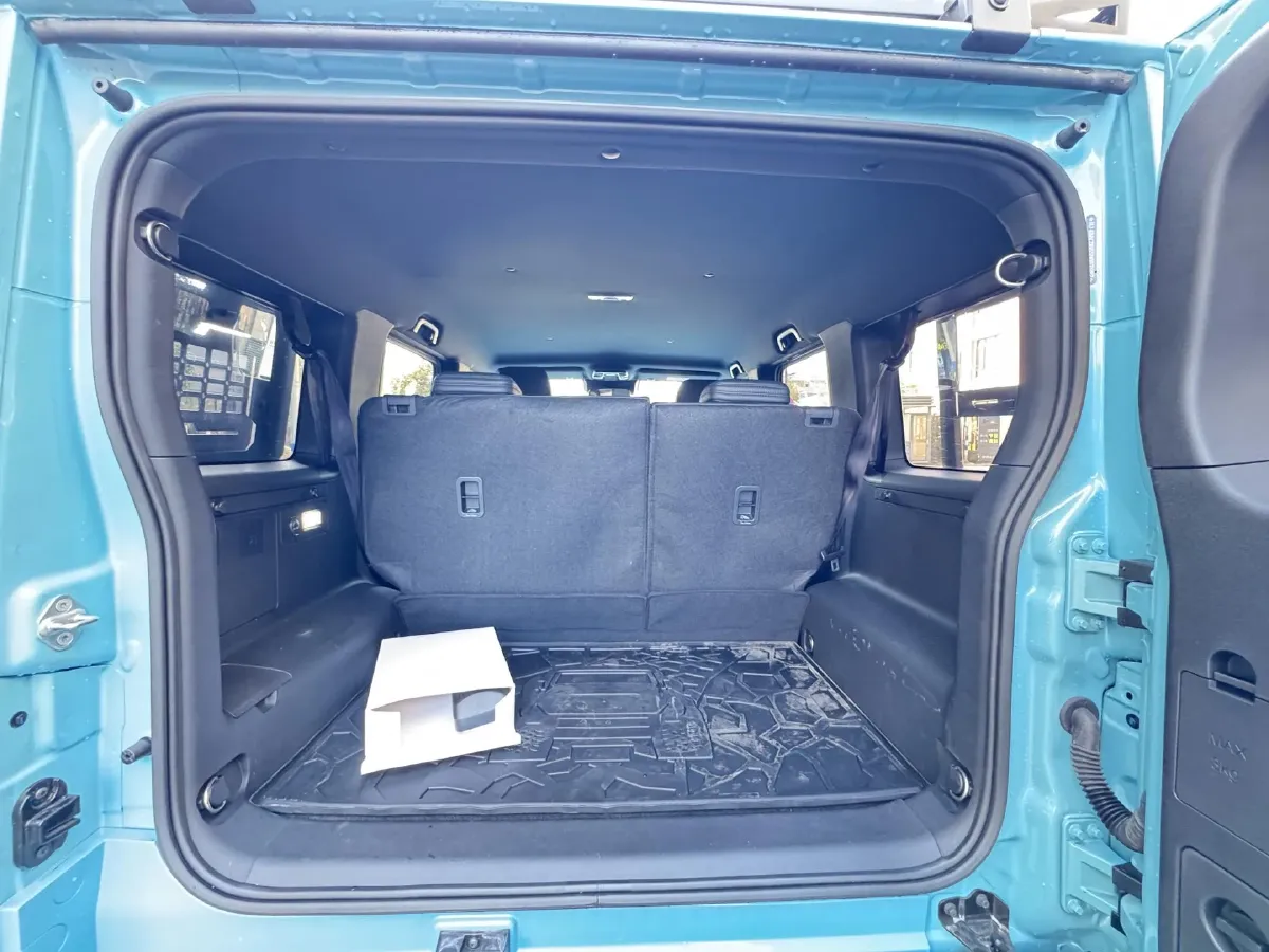 2025 212 212 T01 2.0T 252HP L4 8AT,autocango,china used car exporter,china ev exporter,chinese used car exporter,chinese used ev exporter