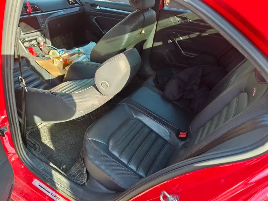 2017 Volkswagen Lamando 2.0T 220HP L4 7DCT,autocango,china used car exporter,china ev exporter,chinese used car exporter,chinese used ev exporter