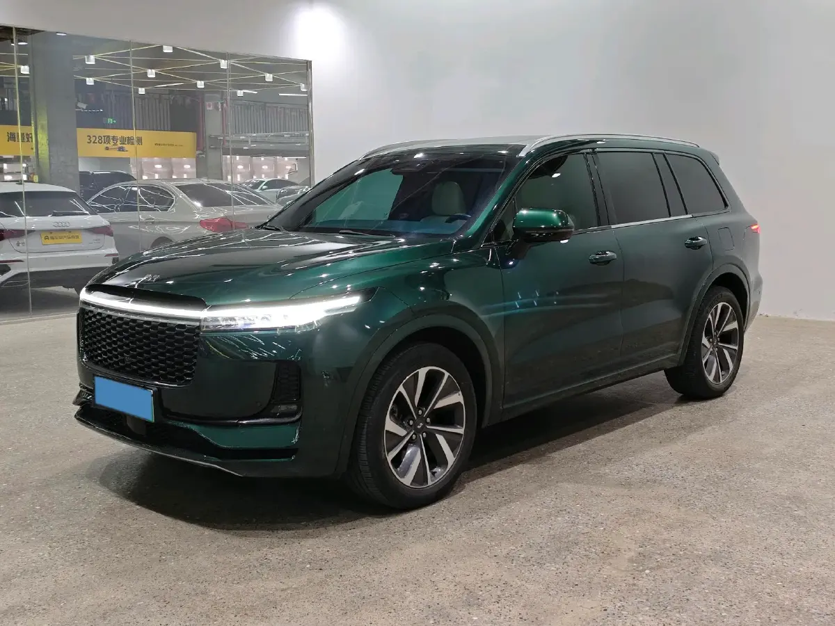 2020 Li ONE Range Extended 131HP REEV 40.5KWH