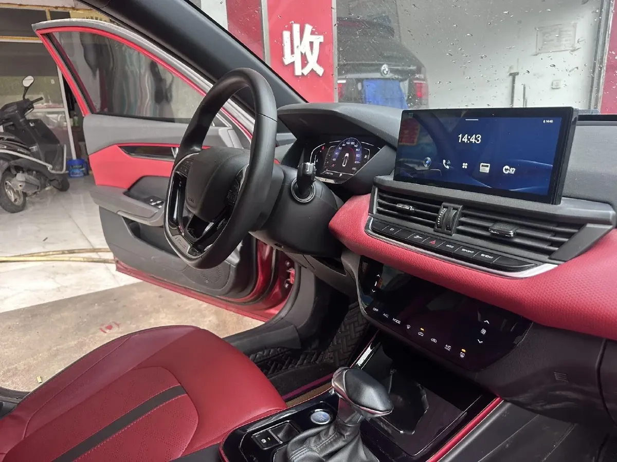 2022 DongFeng Aeolus YiXuan 1.5T 150HP L4 6DCT,autocango,china used car exporter,china ev exporter,chinese used car exporter,chinese used ev exporter