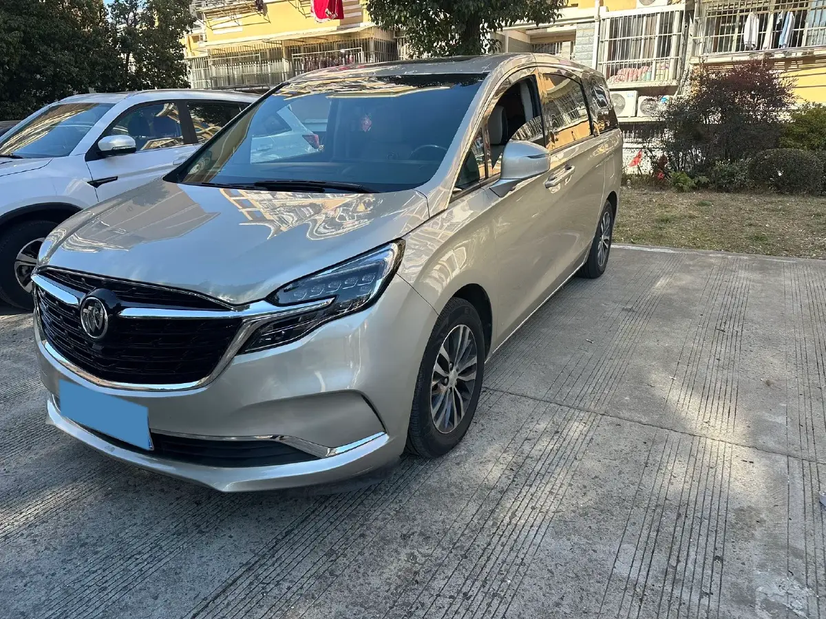 2021 Buick GL8 2.0T 237HP L4 9AT