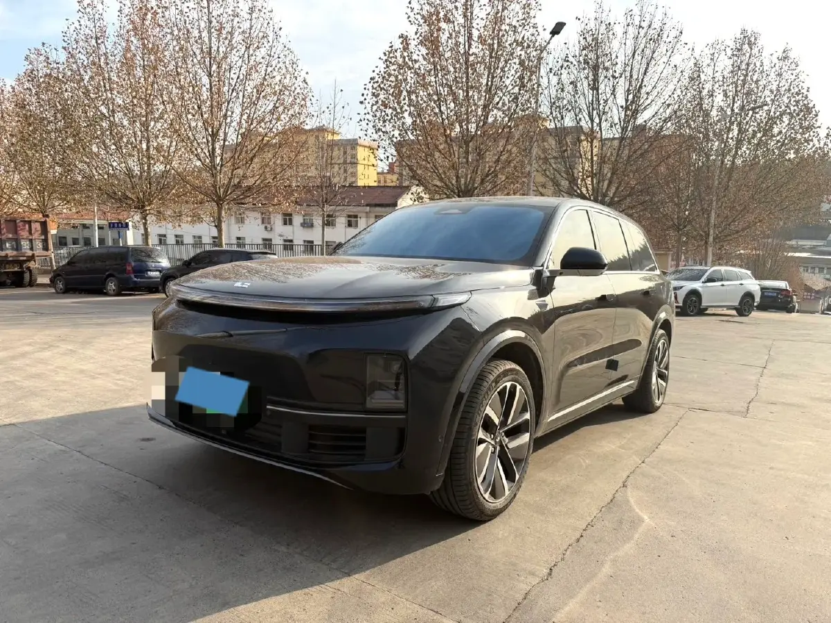 2024 Land Rover Range Rover Evoque 1.5T 200HP L3 8AT PHEV 15.5KWH