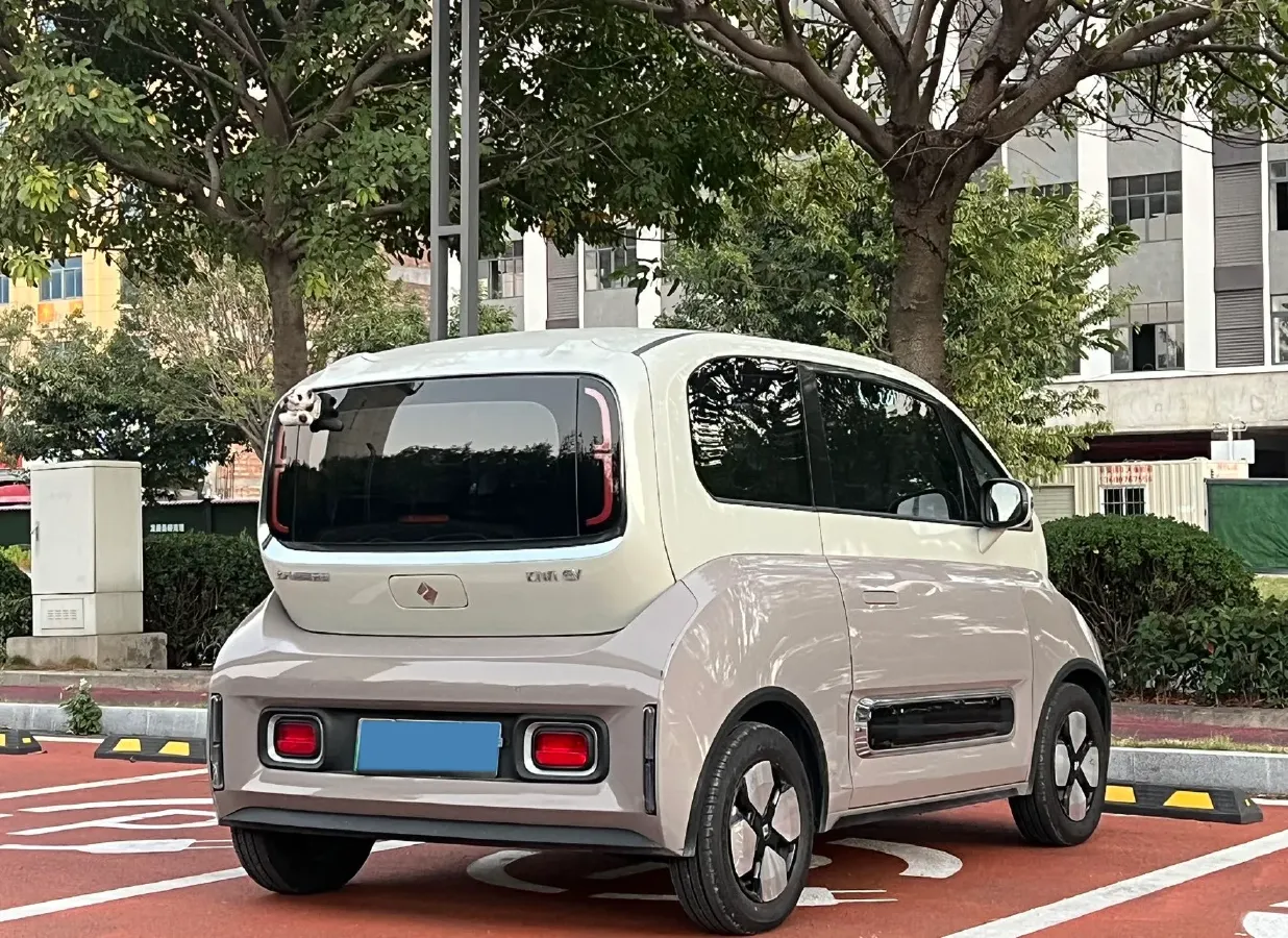 2023 BaoJun KiWi EV BEV 31.9KWH,autocango,china used car exporter,china ev exporter,chinese used car exporter,chinese used ev exporter