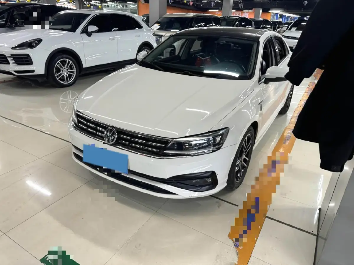 2019 Volkswagen Passat 1.4T 150HP L4 7DCT