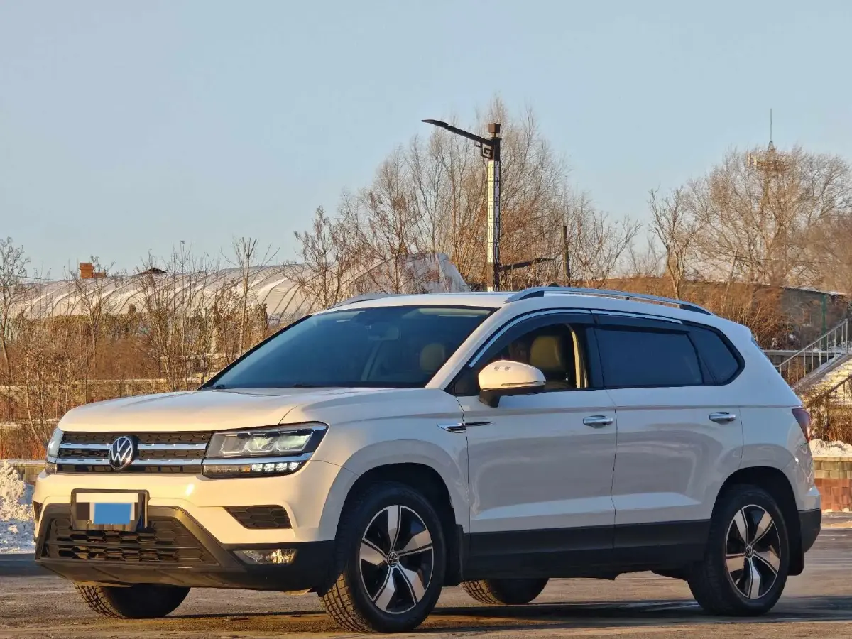 2021 Volkswagen Tharu 1.4T 150HP L4 7DCT