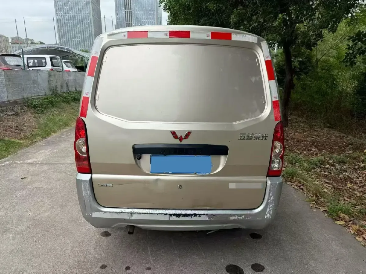2021 SWM X2 1.5L 112HP L4 5MT,autocango,china used car exporter,china ev exporter,chinese used car exporter,chinese used ev exporter