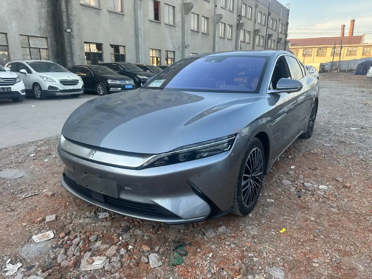 2020 Lincoln MKZ 2.0T 196HP L4 6AT