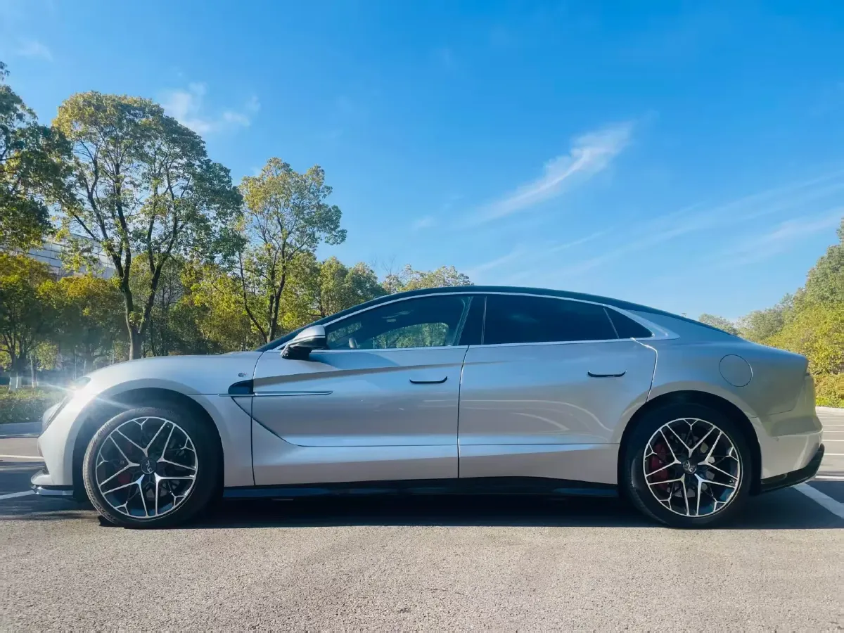 2025 YangWang U7 BEV 135.5KWH,autocango,china used car exporter,china ev exporter,chinese used car exporter,chinese used ev exporter