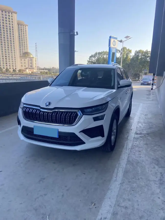 2024 Skoda Kodiak 2.0T 186HP L4 7DCT