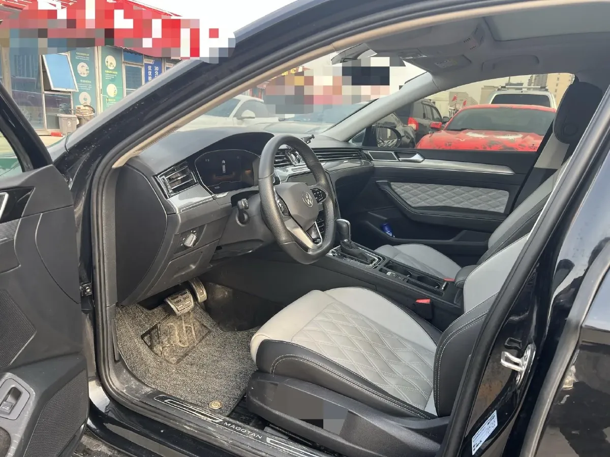 2023 Volkswagen Magotan 2.0T 186HP L4 7DCT,autocango,china used car exporter,china ev exporter,chinese used car exporter,chinese used ev exporter