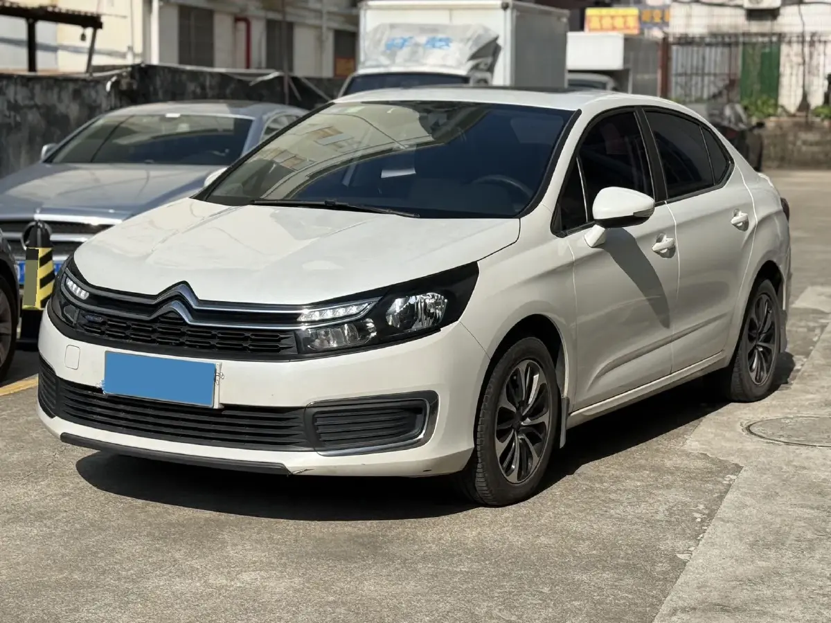 2019 Citroen C4L 1.2T 136HP L3 6AT