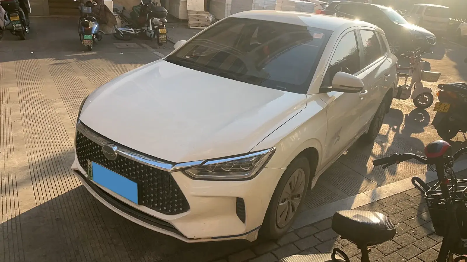 2019 BYD e2 BEV 35.2KWH