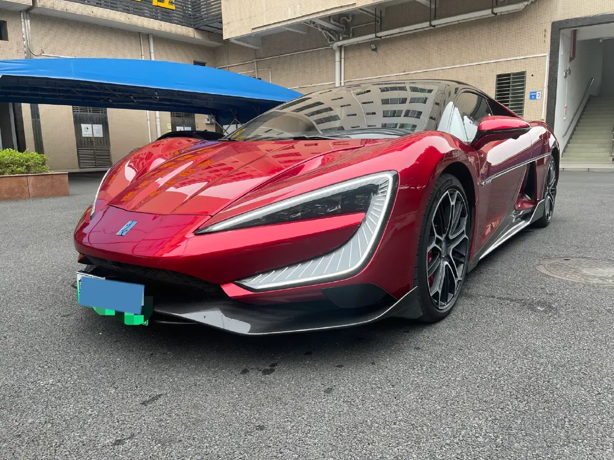 2024 LUMMA CLR LD 3.0T 300HP L6 8AT