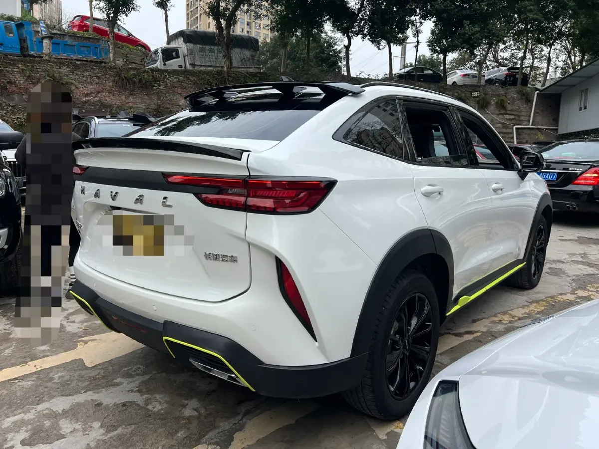 2022 Haval H6S 1.5T 150HP L4 2DHT Hybrid 1.69KWH,autocango,china used car exporter,china ev exporter,chinese used car exporter,chinese used ev exporter