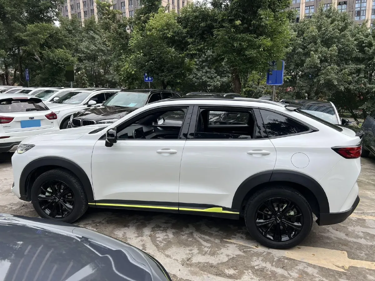 2022 Haval H6S 1.5T 150HP L4 2DHT Hybrid 1.69KWH,autocango,china used car exporter,china ev exporter,chinese used car exporter,chinese used ev exporter