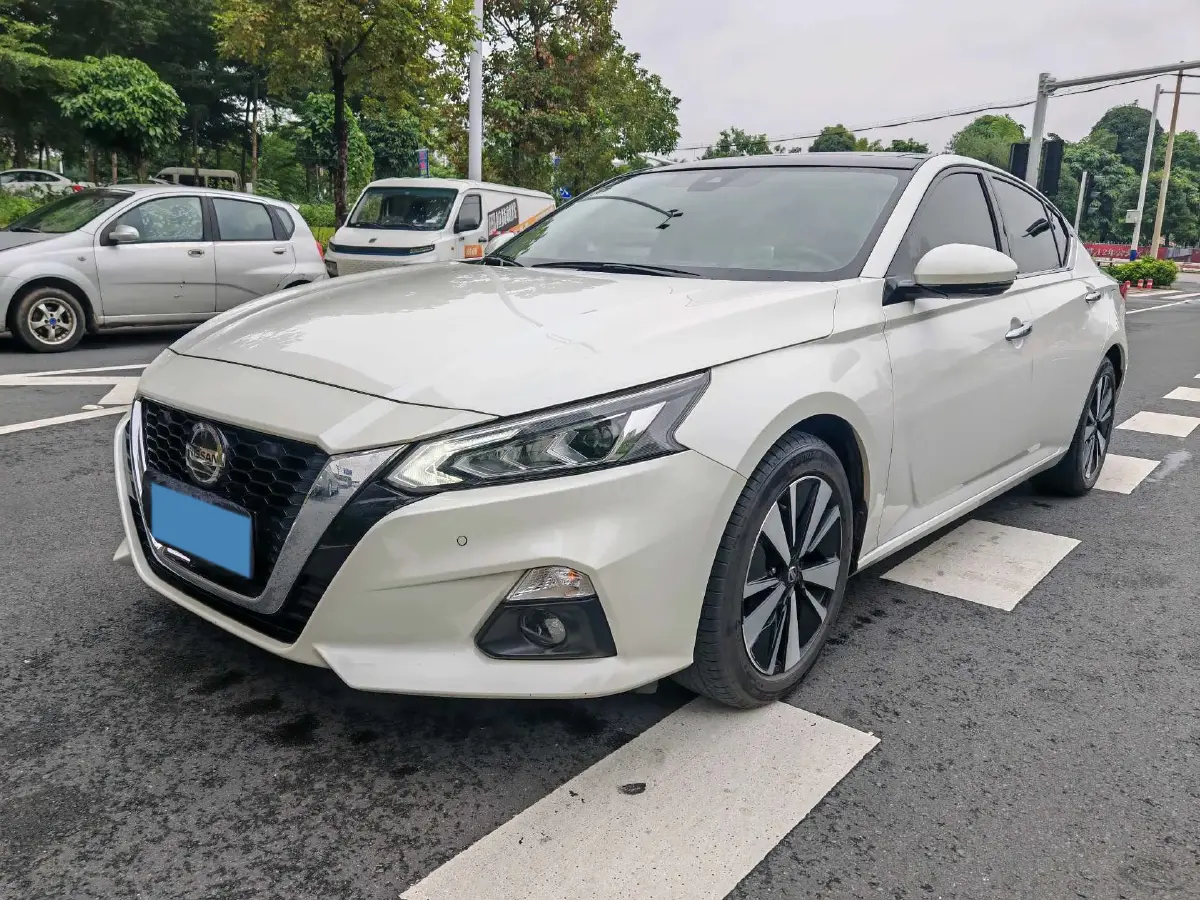 2020 Nissan Teana 2.0T 252HP L4 CVT