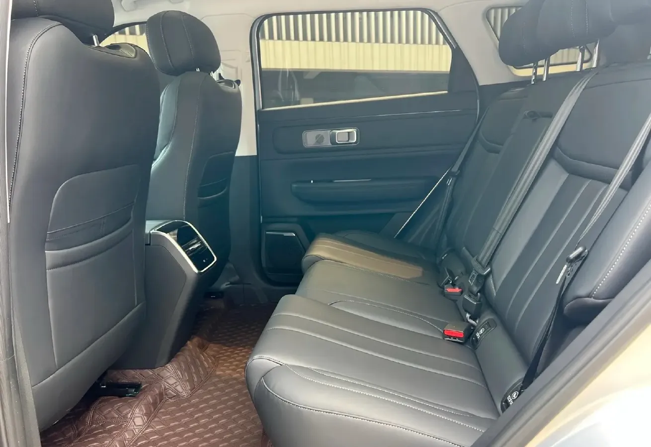 2024 Chery Exploration 06 C-DM 1.5T 156HP L4 DHT PHEV 18.3KWH,autocango,china used car exporter,china ev exporter,chinese used car exporter,chinese used ev exporter